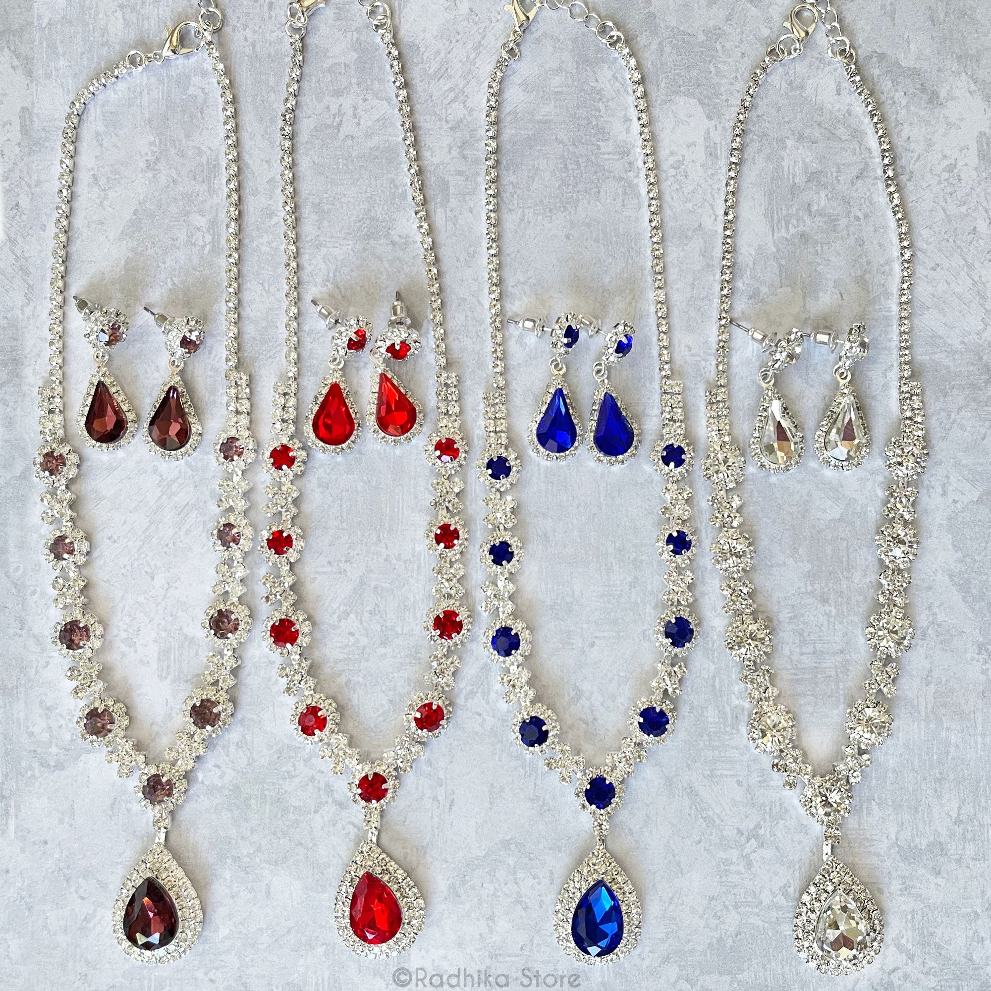 Dew Drop Flowers - Rhinestone Deity Necklace And Earring Set