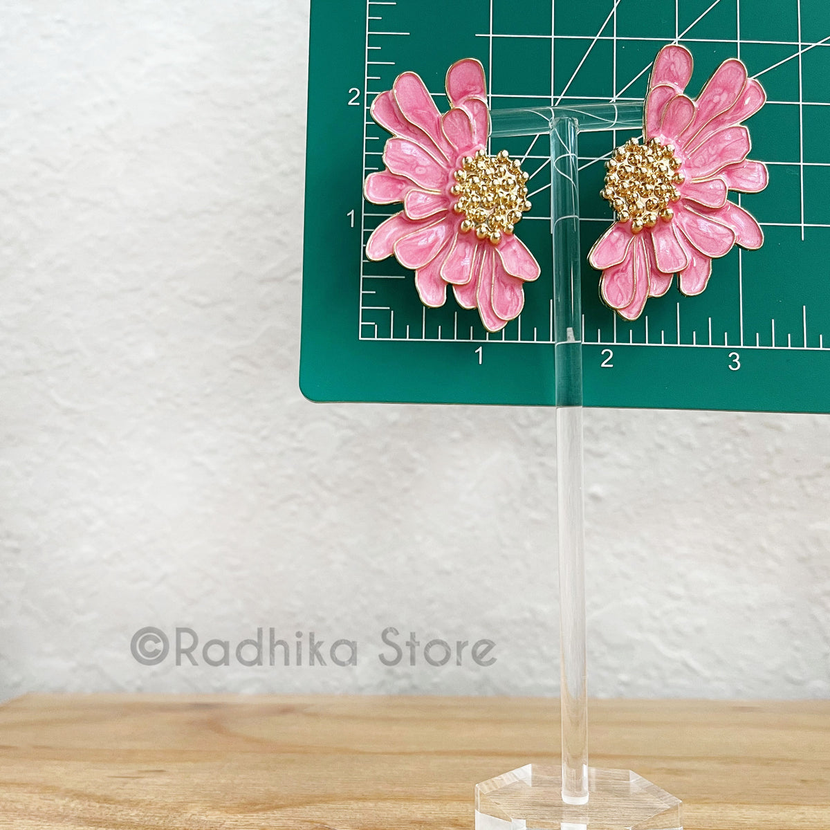 Daisy Fan- Earrings