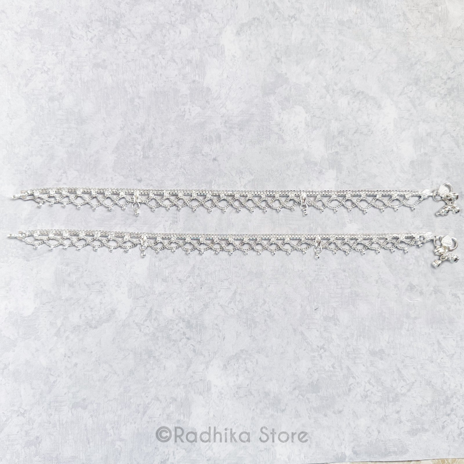 Double Scalloped  With Chandrikas - Set of 2 - Silver Anklets