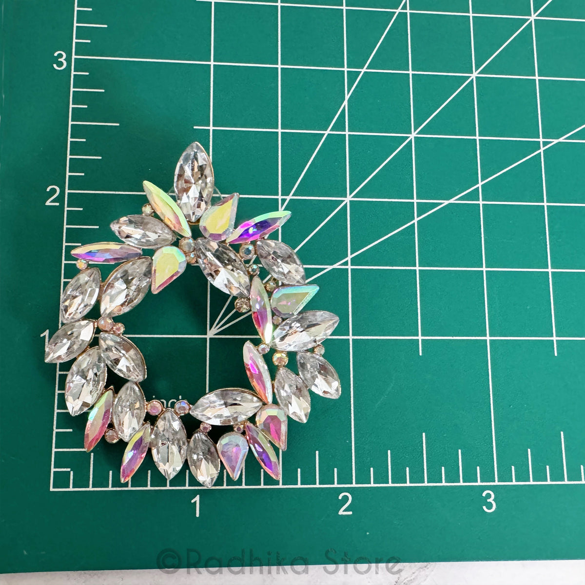 Effulgent Crystal Wreath - Earrings
