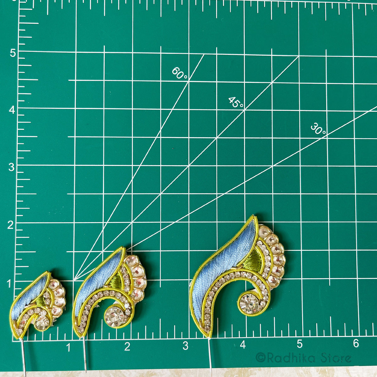 Mayapur Fan Flower - Golden - Embroidery Turban Pins - Set of 2