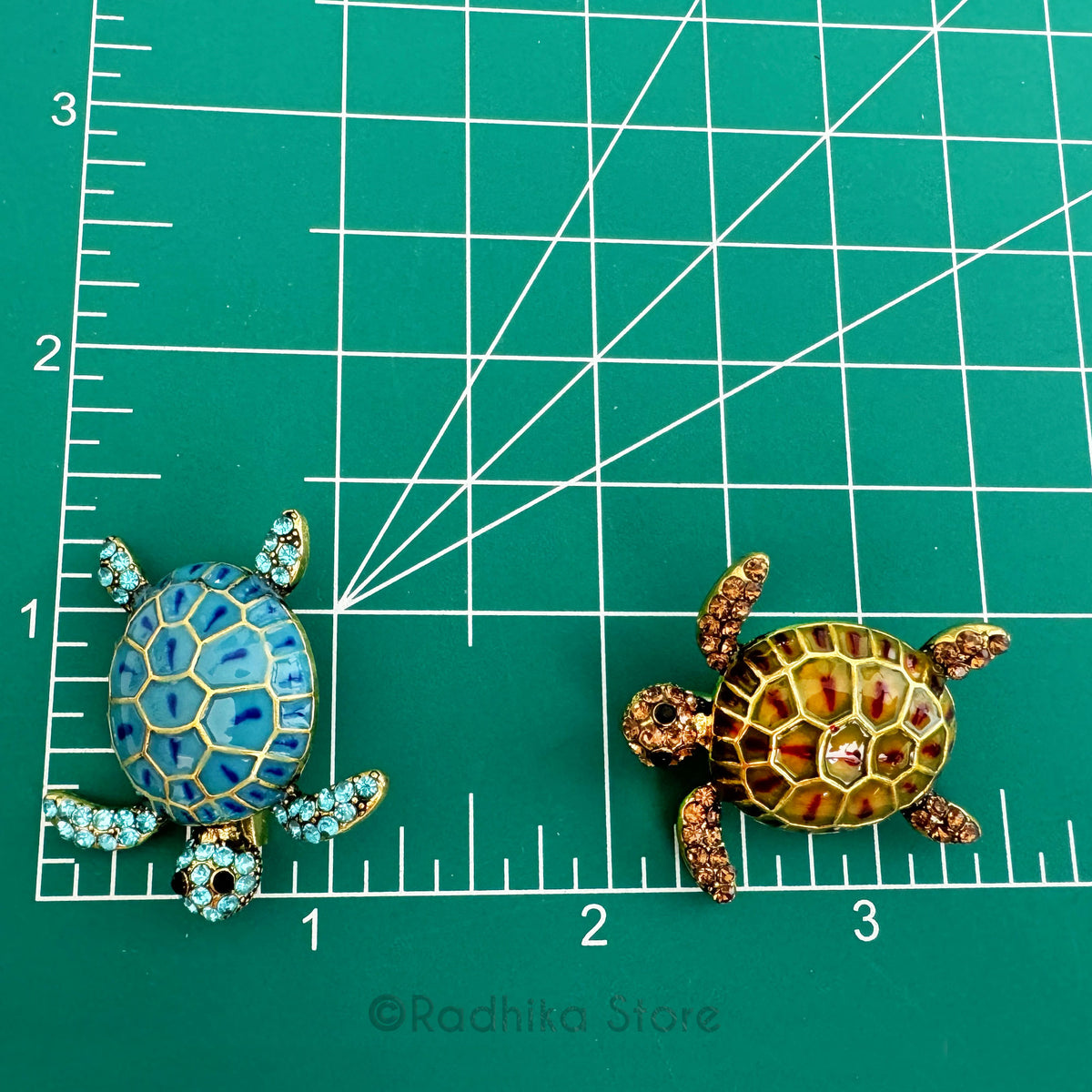 Juled Kurma Rupa Tortious-Pendant-(Pin)- Choose Color