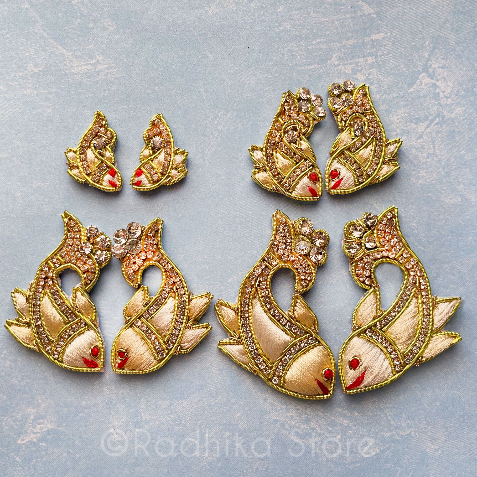 Light Golden - Matsya Embroidery - Set of 2 Turban Pins/Earrings
