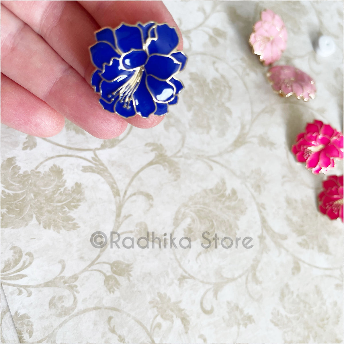 Blooming Lilly Flower Earrings