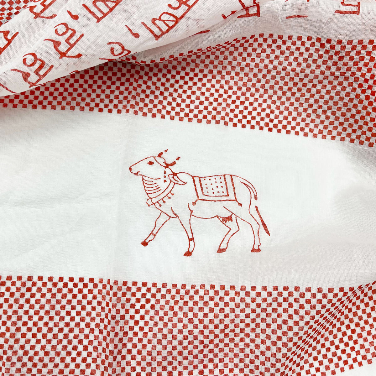 Checkered Pin Dot-Red -  Maha Mantra Chadar - With Vrindavan Cows