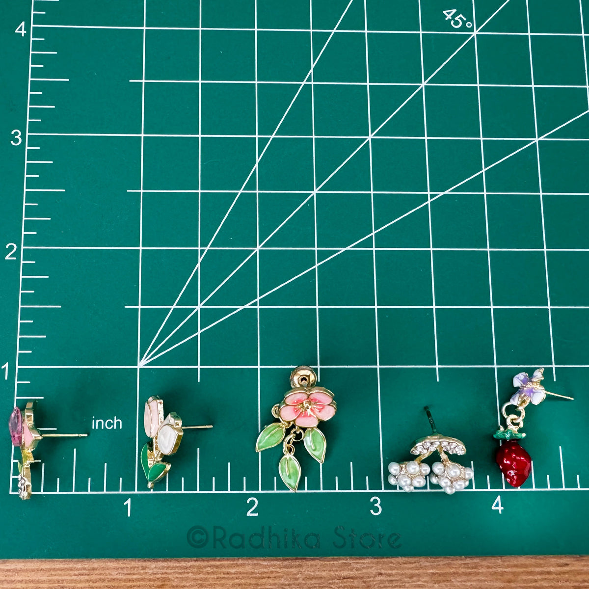 Little Flower Lacquer Earrings