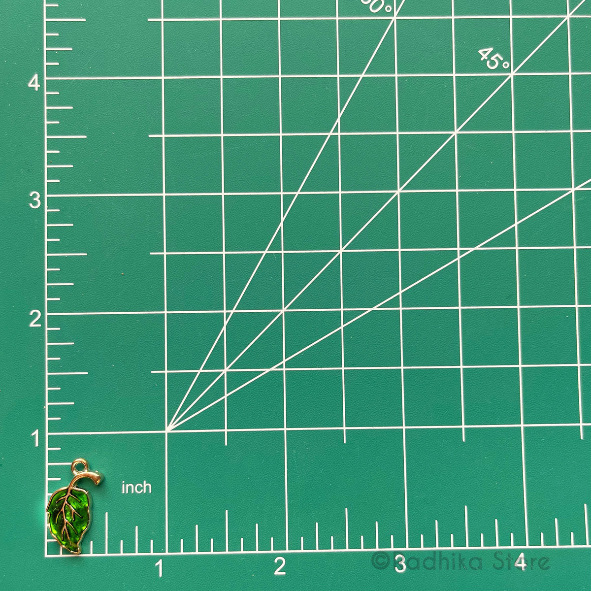 Tulsi Leaf Set of 2 - Pendanst/Charms