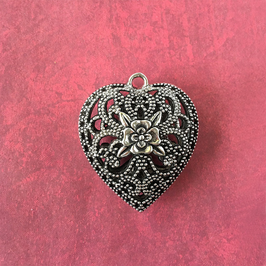 BHakti Heart - Pendant