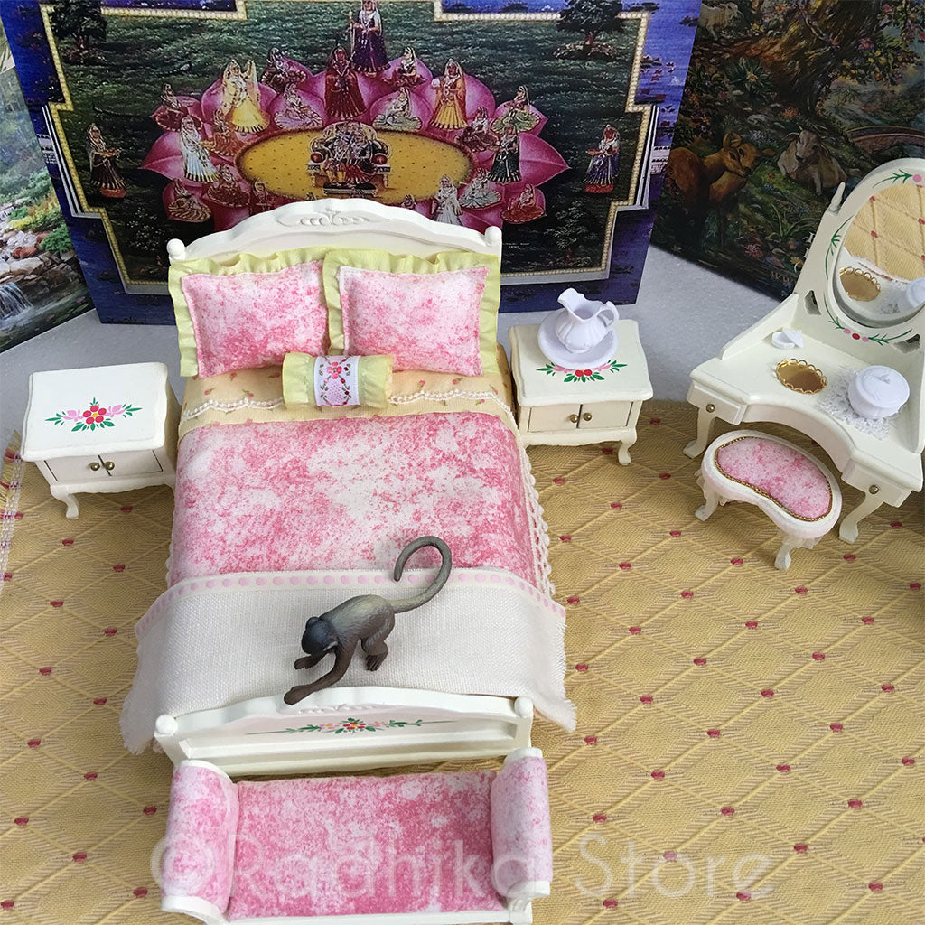 Holi Dreams Bed and Bedroom Set