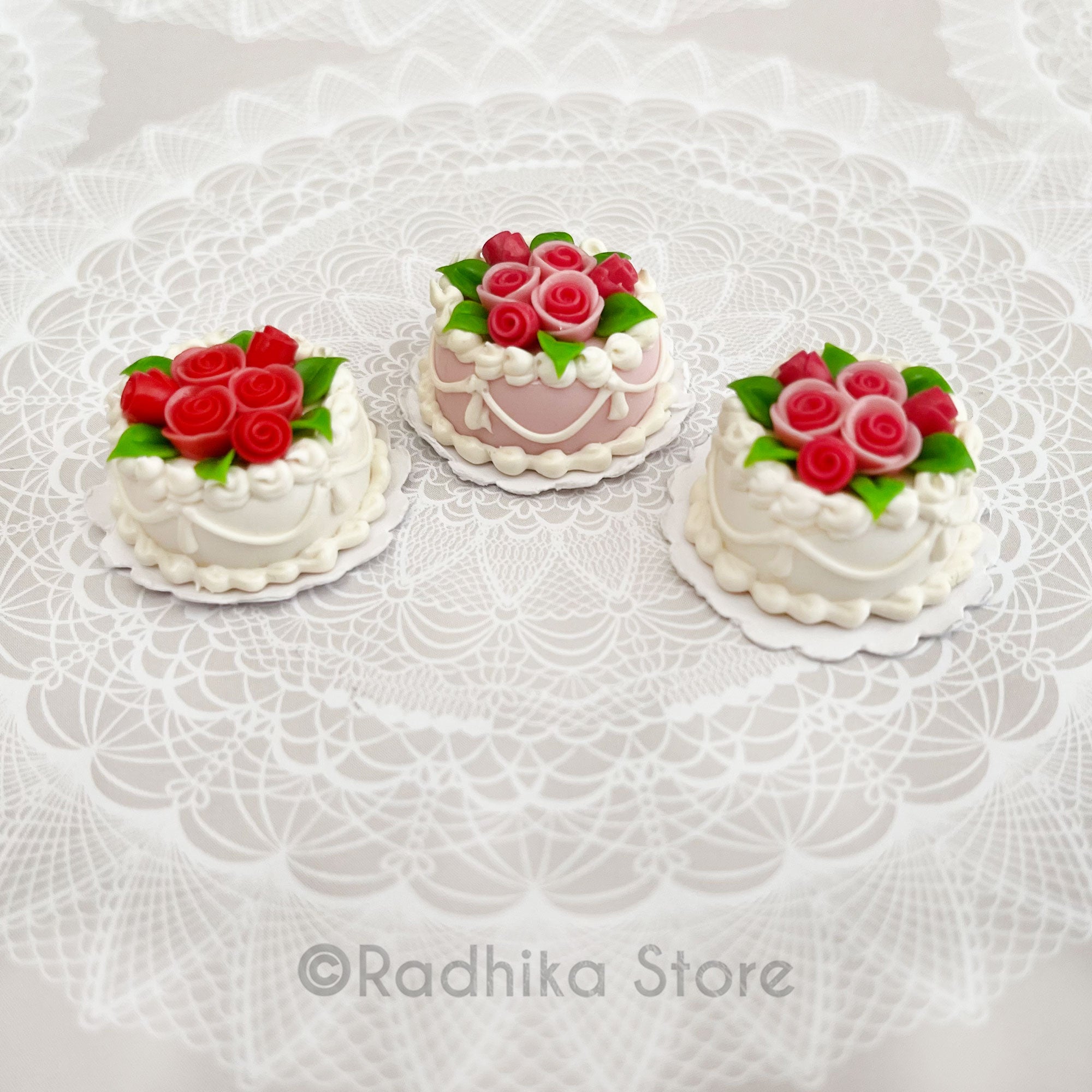 Small Round Cakes- Scalloped Rose Bouquet - Choose Cake