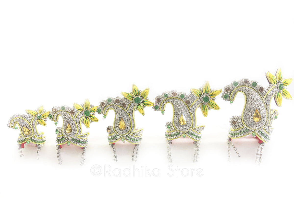 Sparkling Paisley Palm - Deity Crown Necklace Set - Yellow and Green