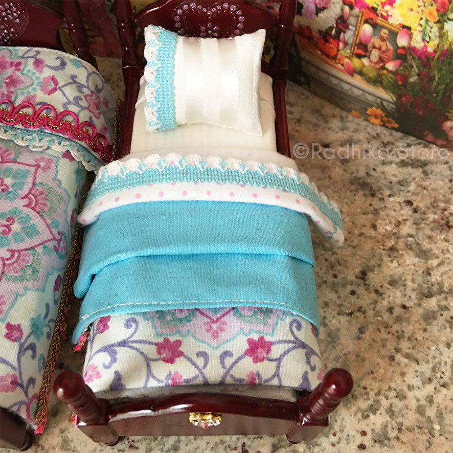 Braja Mandala - Mahogany Poster Bed Set