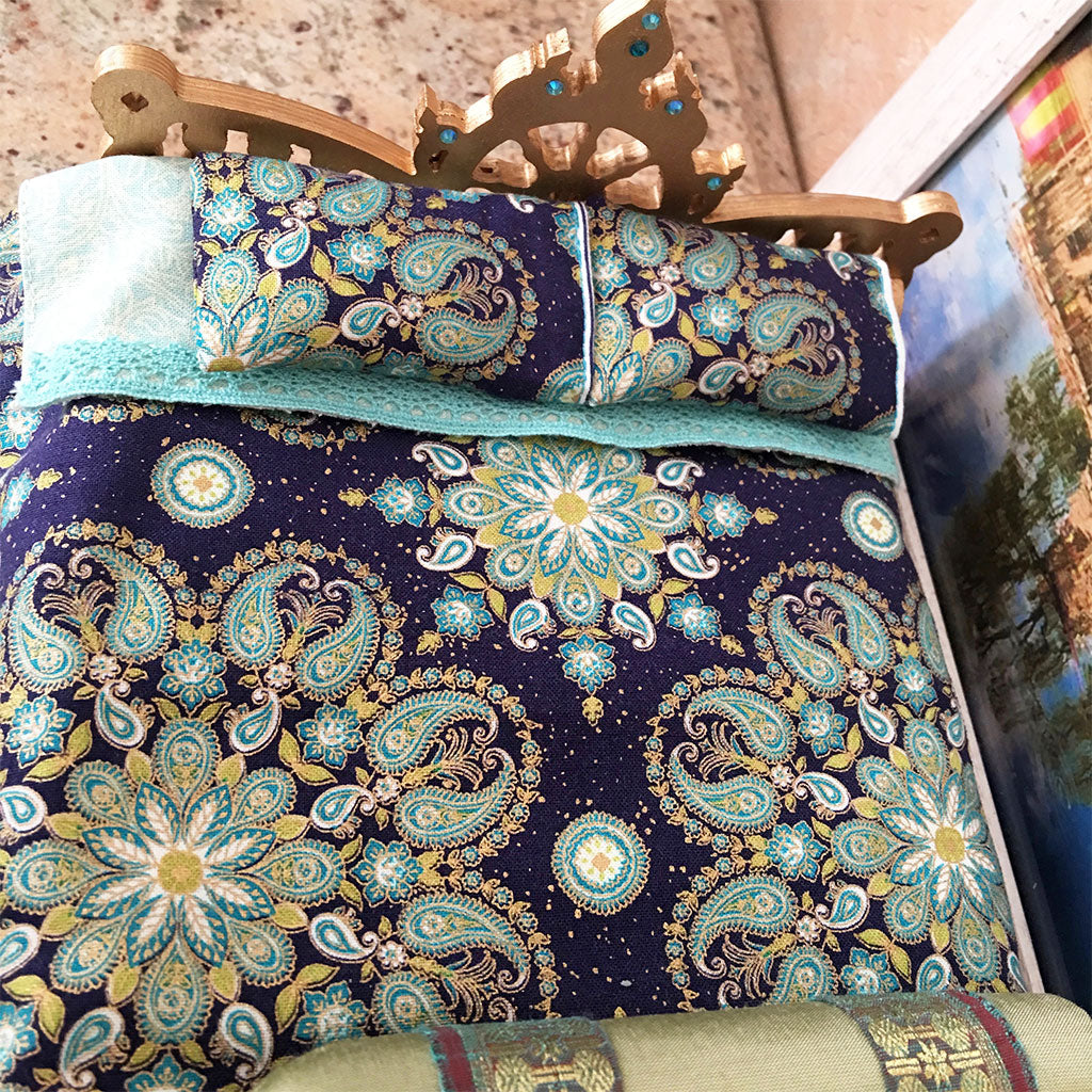 Chakra Lotus - Diwali Sky Bed - 8&quot; Inch