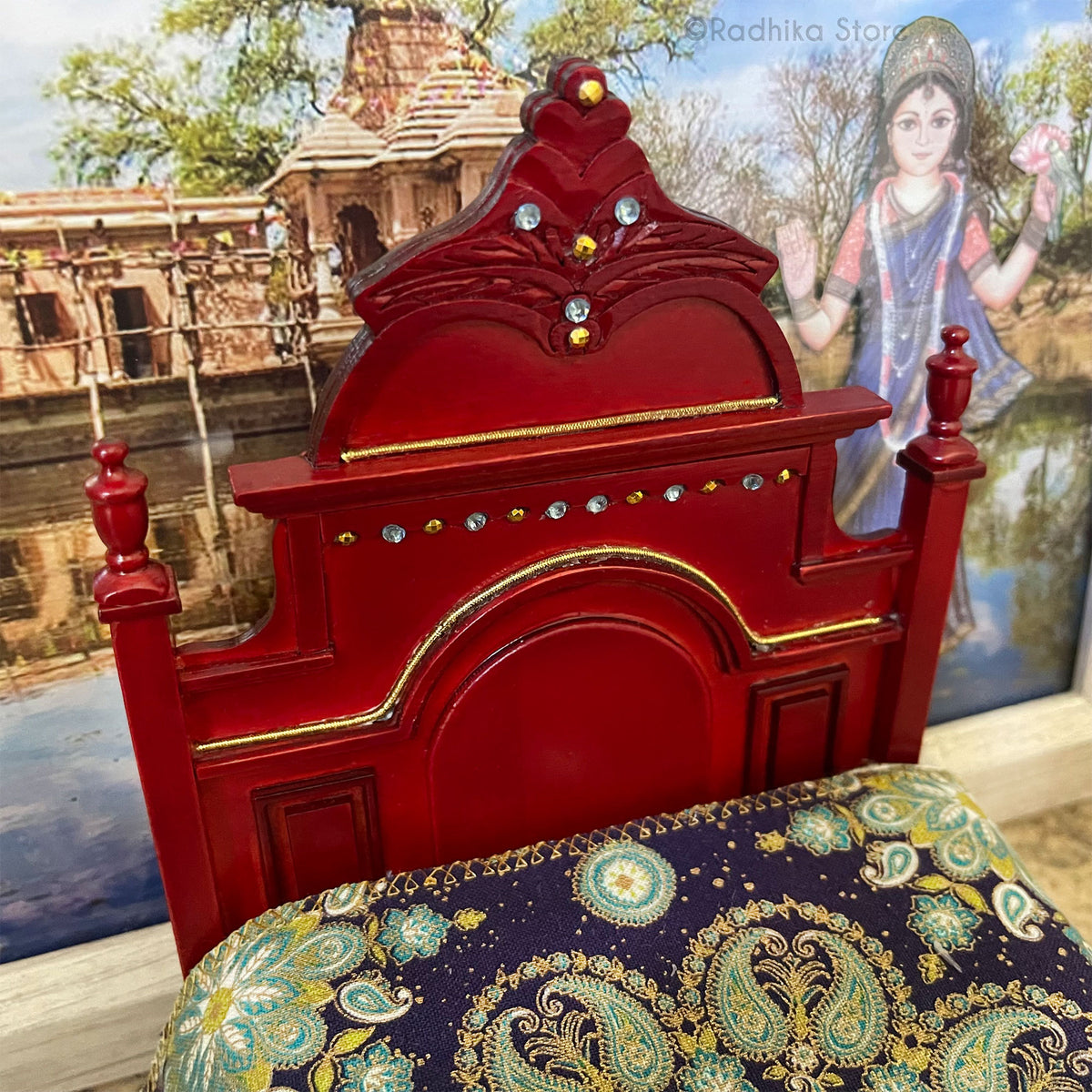 Vrindavan Palace Bed With Festival Sky Bedding- Mahogany