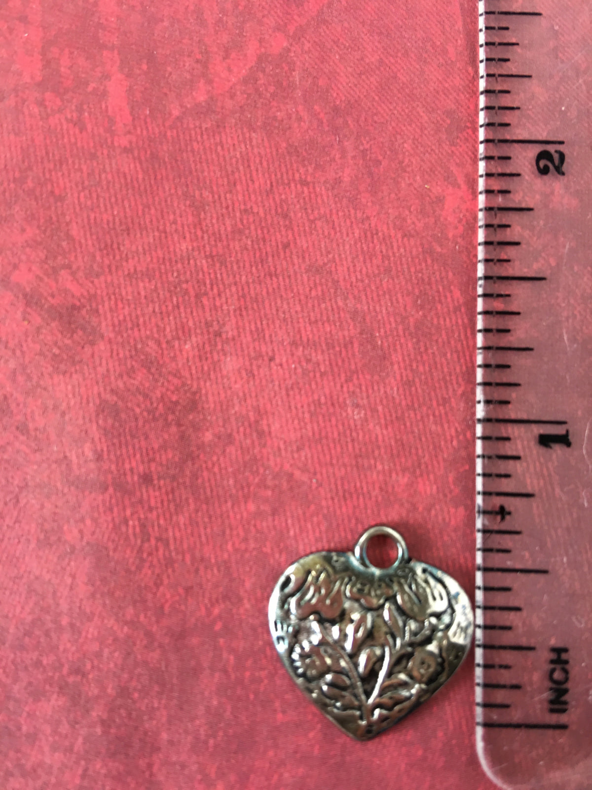 Vrindavan Hearts - Flowers or Lace - Pendant/Charm