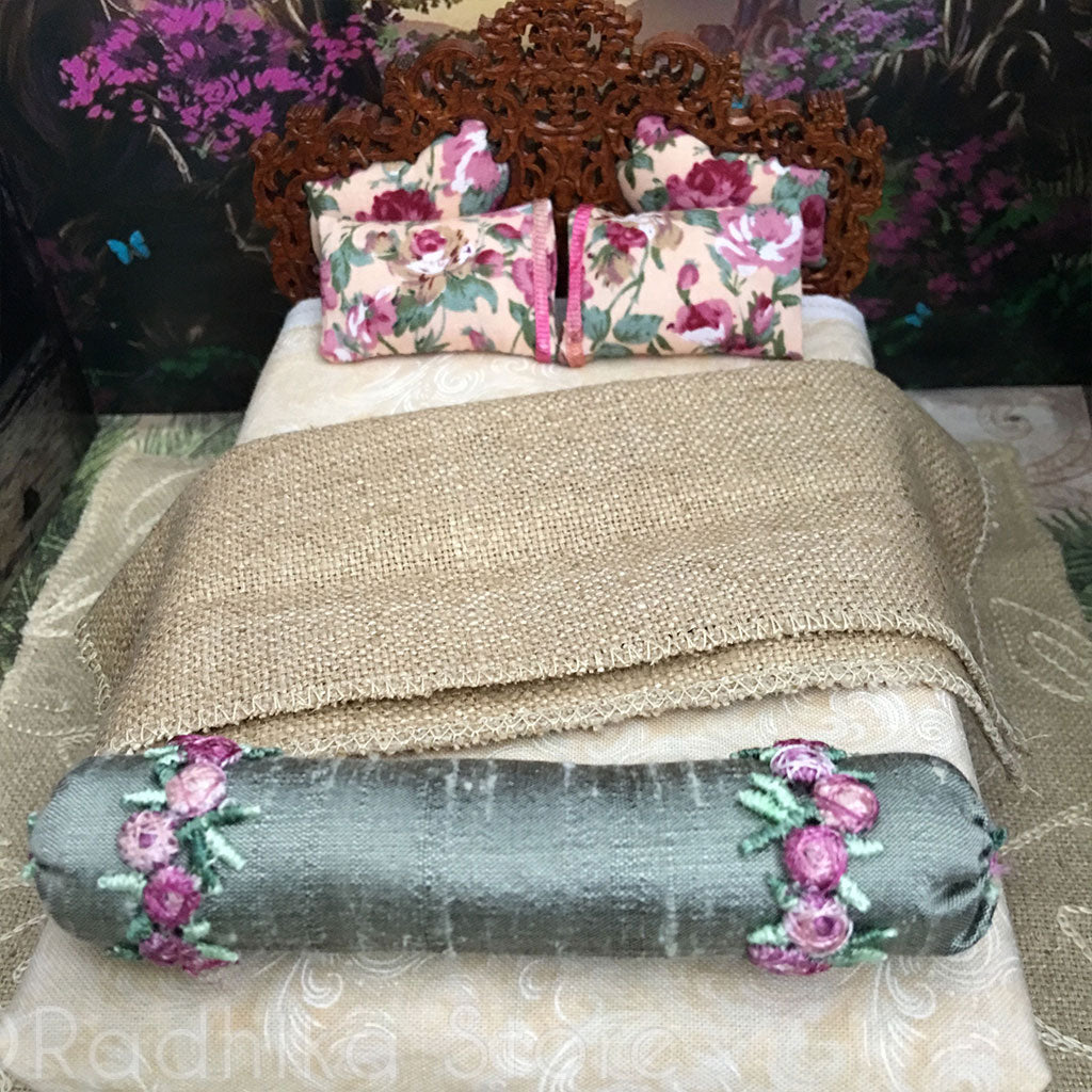 Queen of Vrindavan Forest Bed