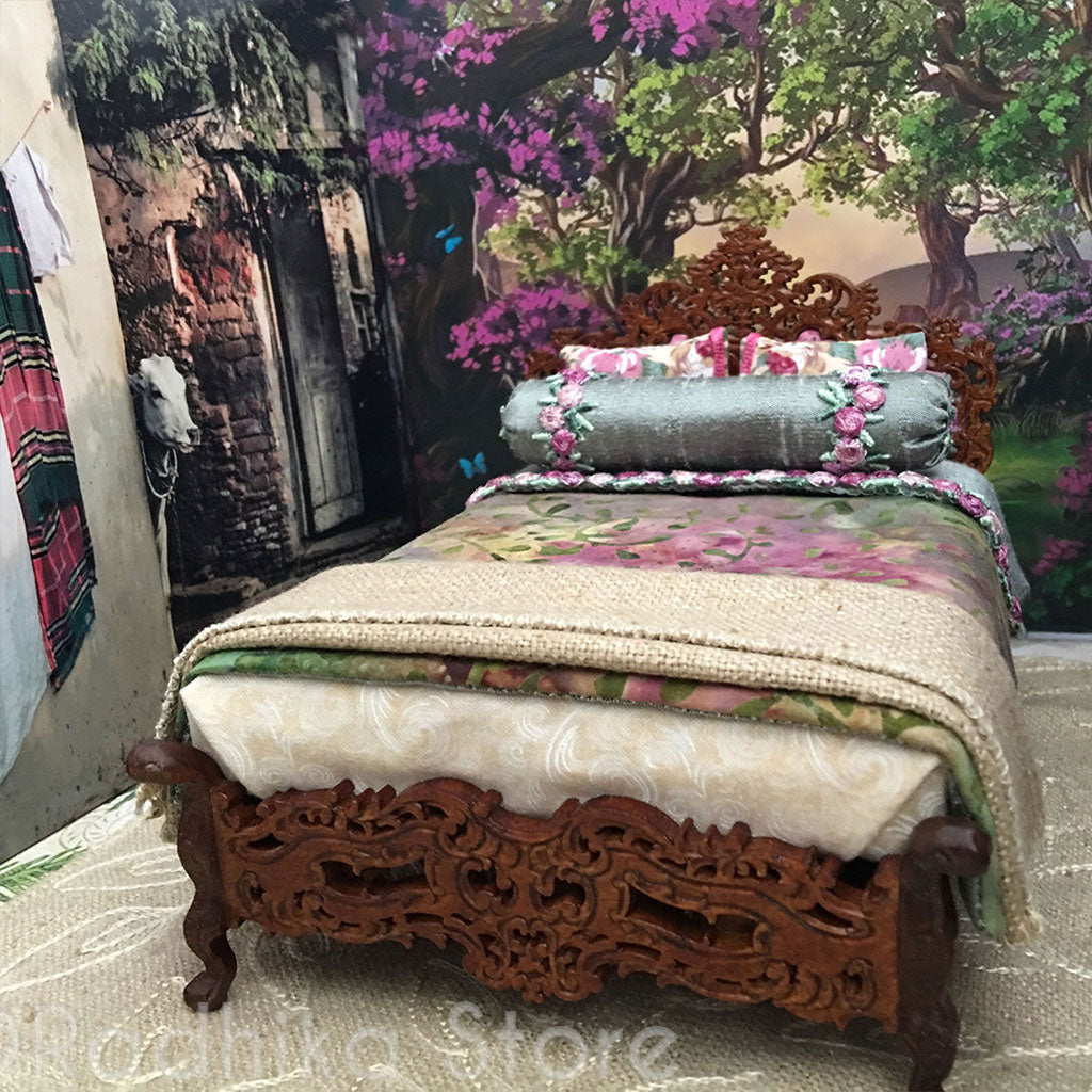 Queen of Vrindavan Forest Bed