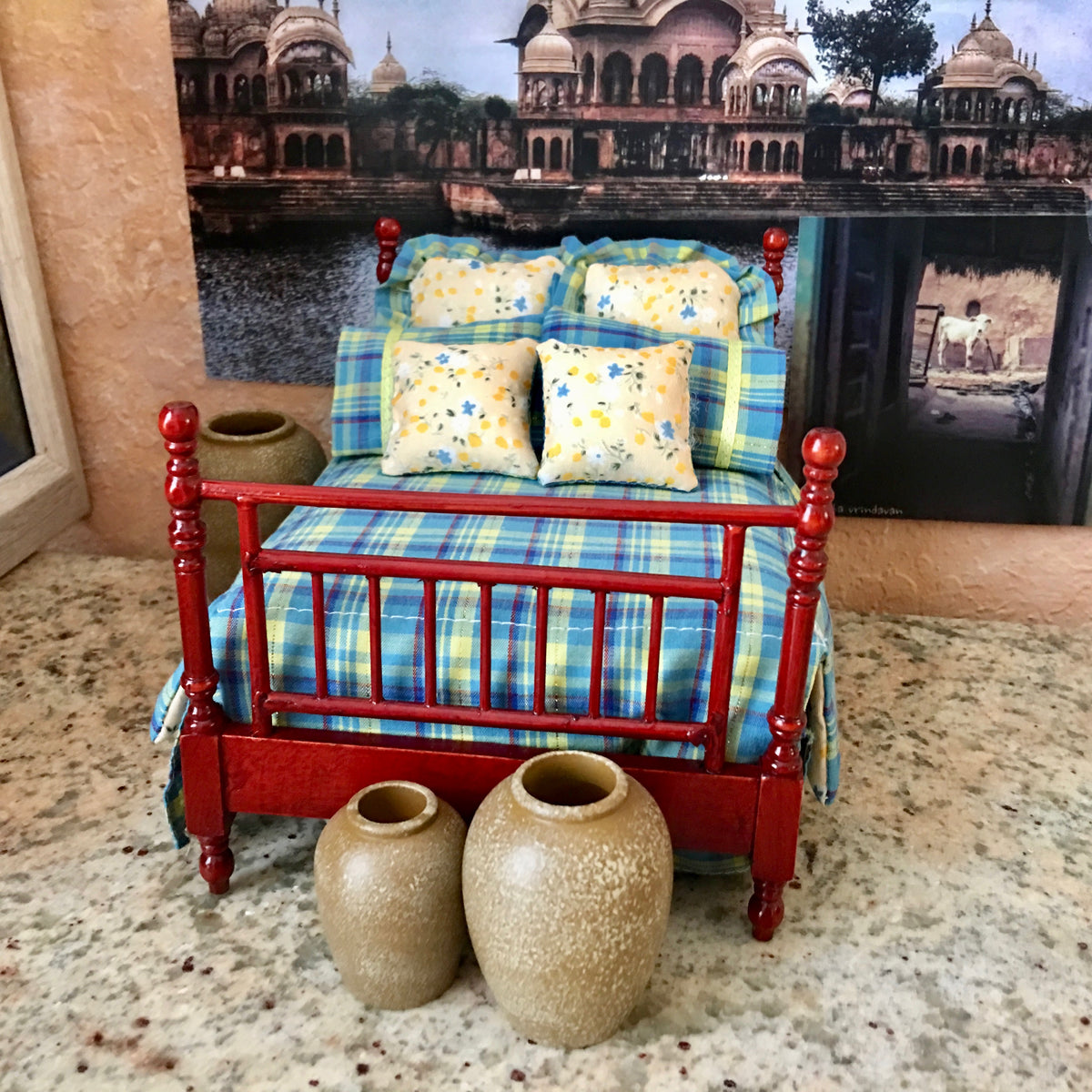 Cherry Plaid Queen Size Poster Bed