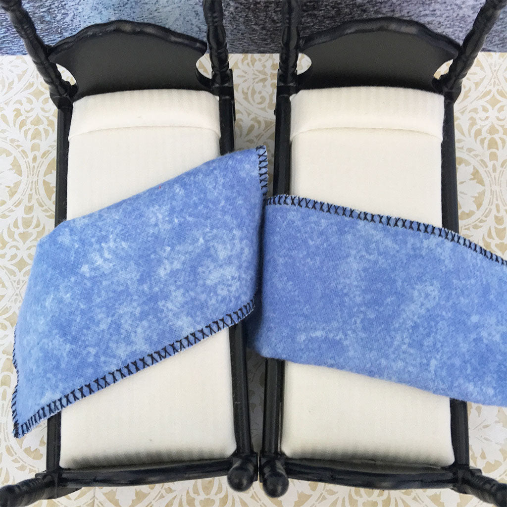 Krshna Balaram Poster Bed Set