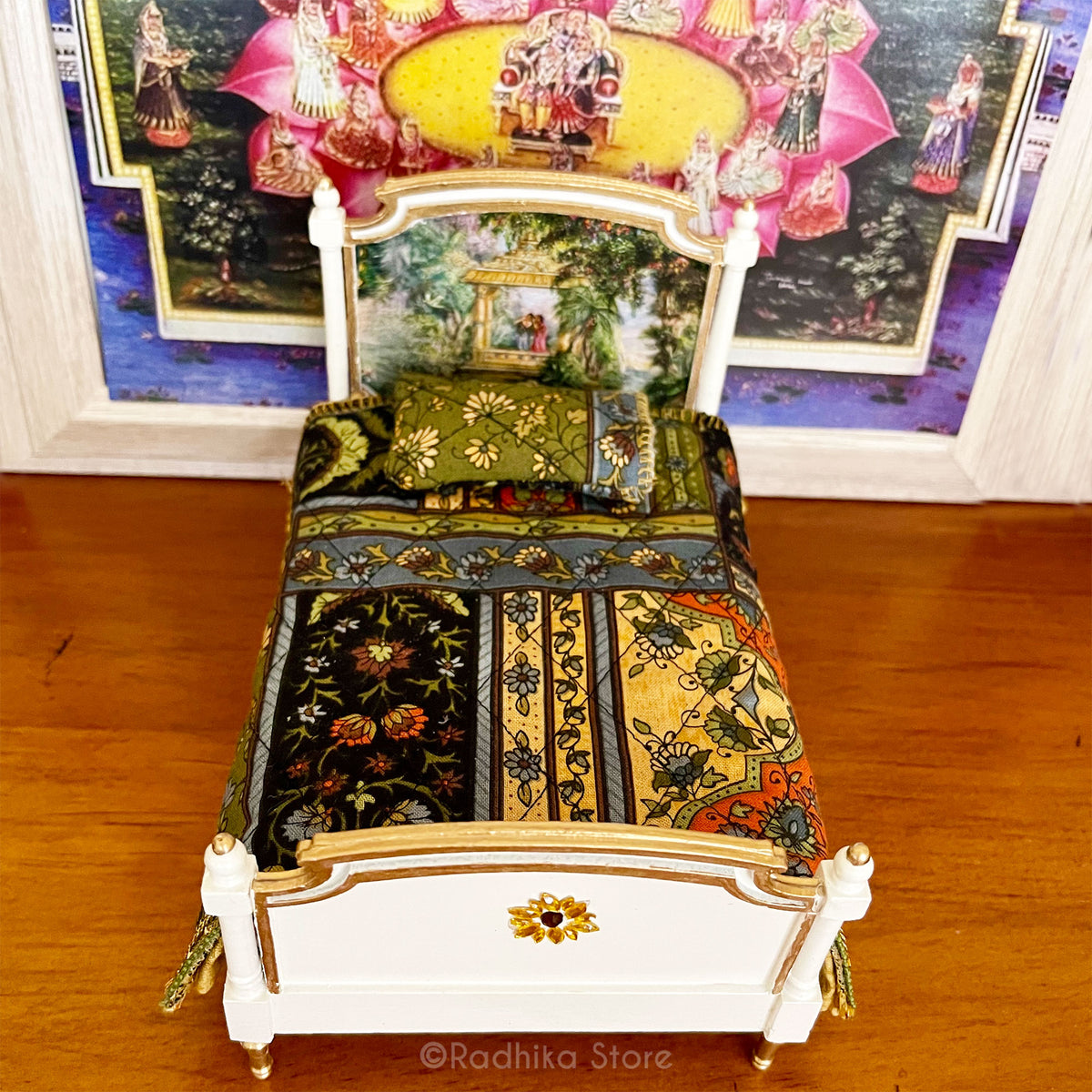Vrindavan Forest Dream Beds (Two Beds to Choose From)