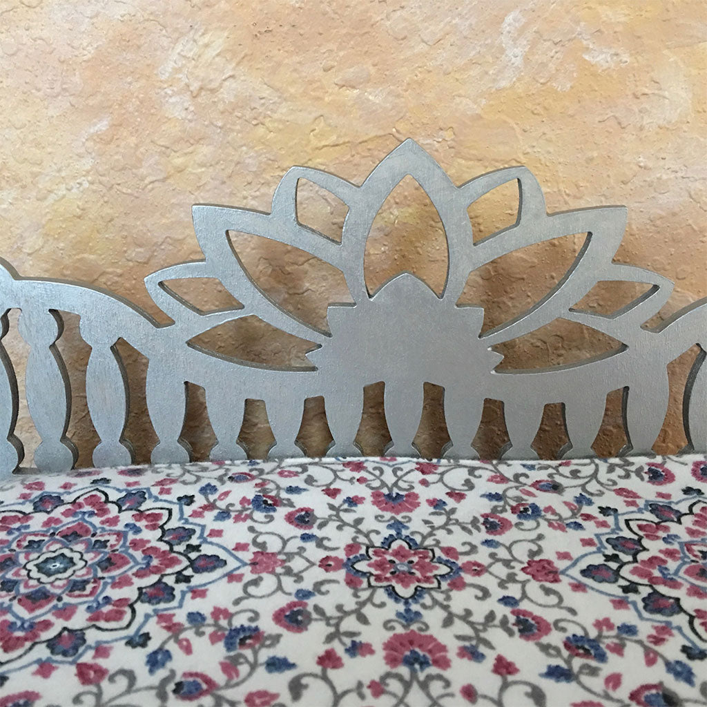 Sri Radha Raman - Silver Lotus Chakra Bed- 14 1/2&quot; Inch