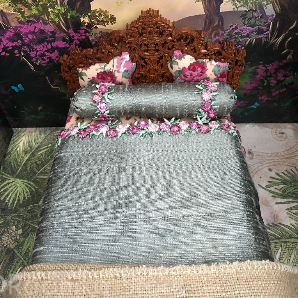 Queen of Vrindavan Forest Bed