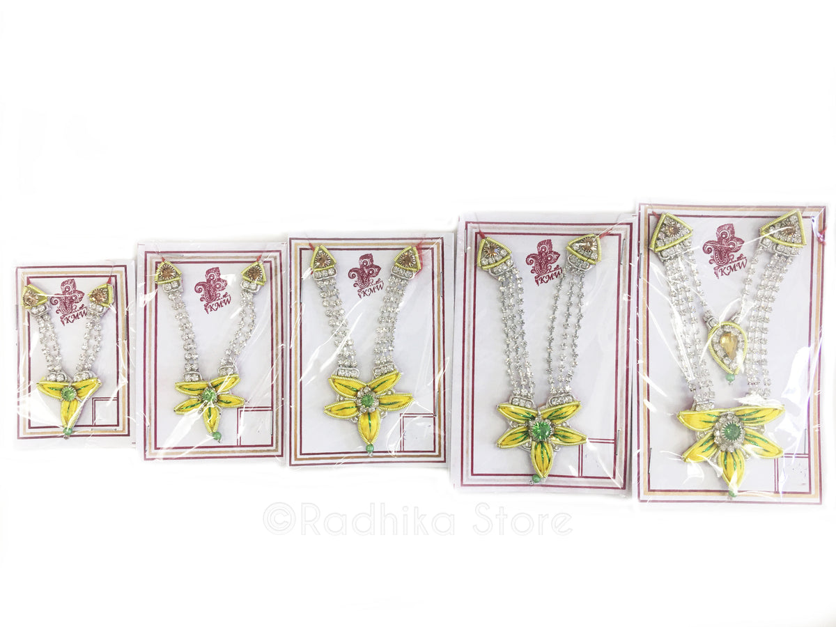 Sparkling Paisley Palm - Deity Crown Necklace Set - Yellow and Green