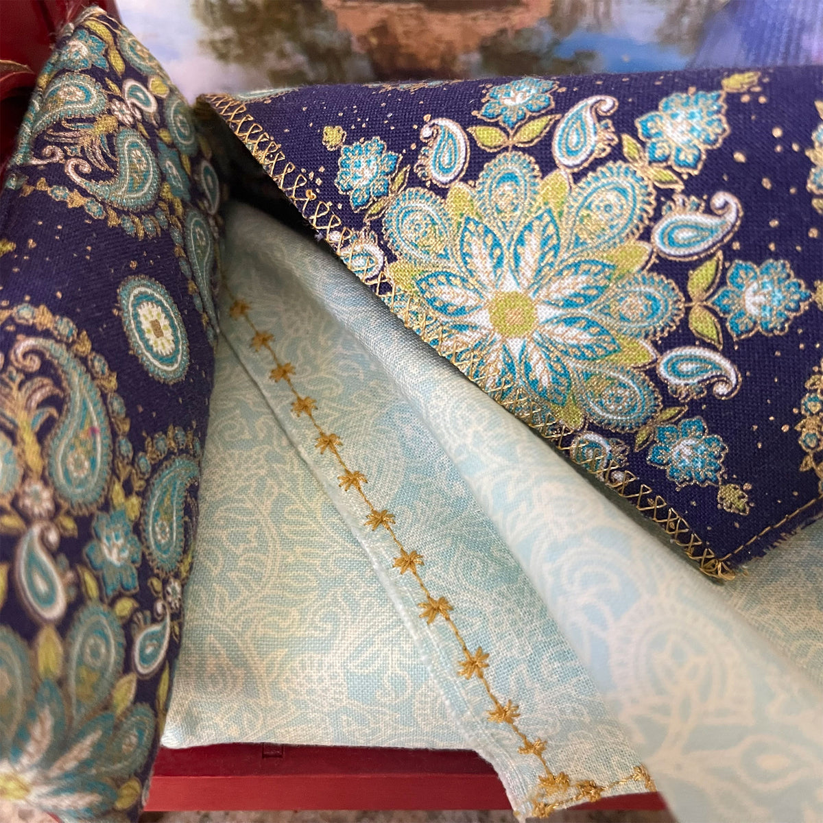 Vrindavan Palace Bed With Festival Sky Bedding- Mahogany