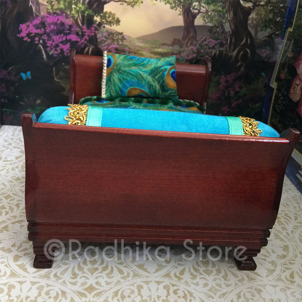 Vrindavan Peacock Feather Bed