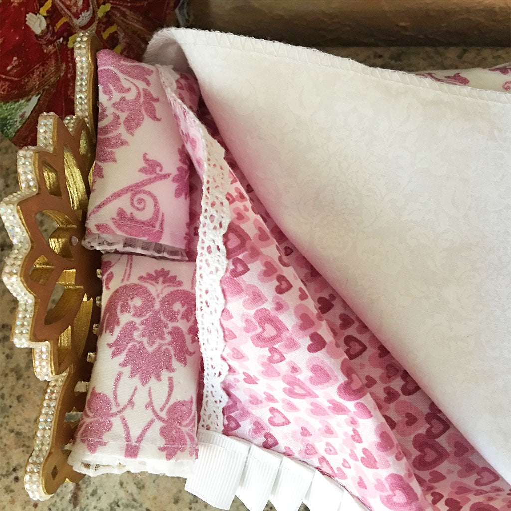 Jeweled Golden Lotus Beds- 7 1/4&quot; Inch (Two Styles to Choose From)