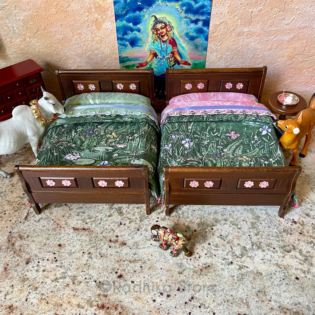 Radha Kund Shama Kund -  Deity Beds