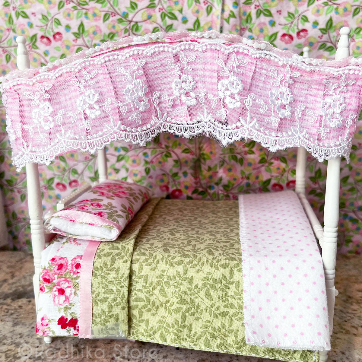 Madhuram Rose - Canopy Bed