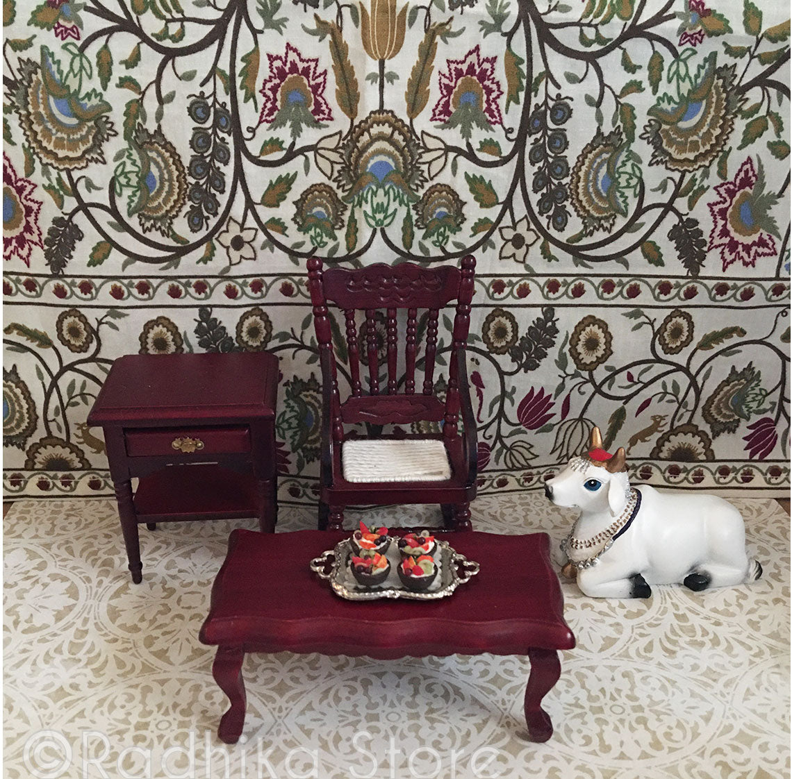 Mahogany Pedestal Table With Drawer