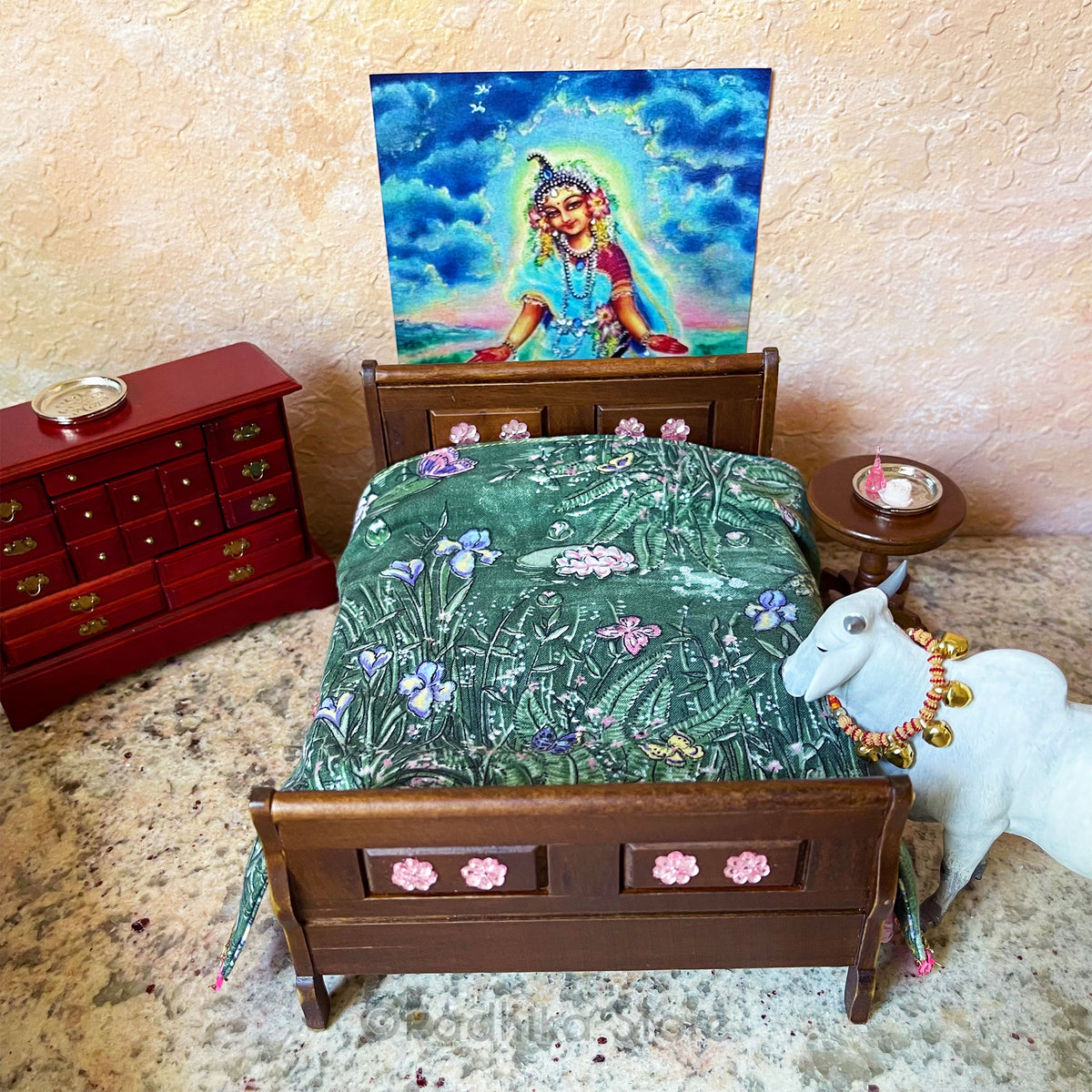 Radha Kund Shama Kund -  Deity Beds