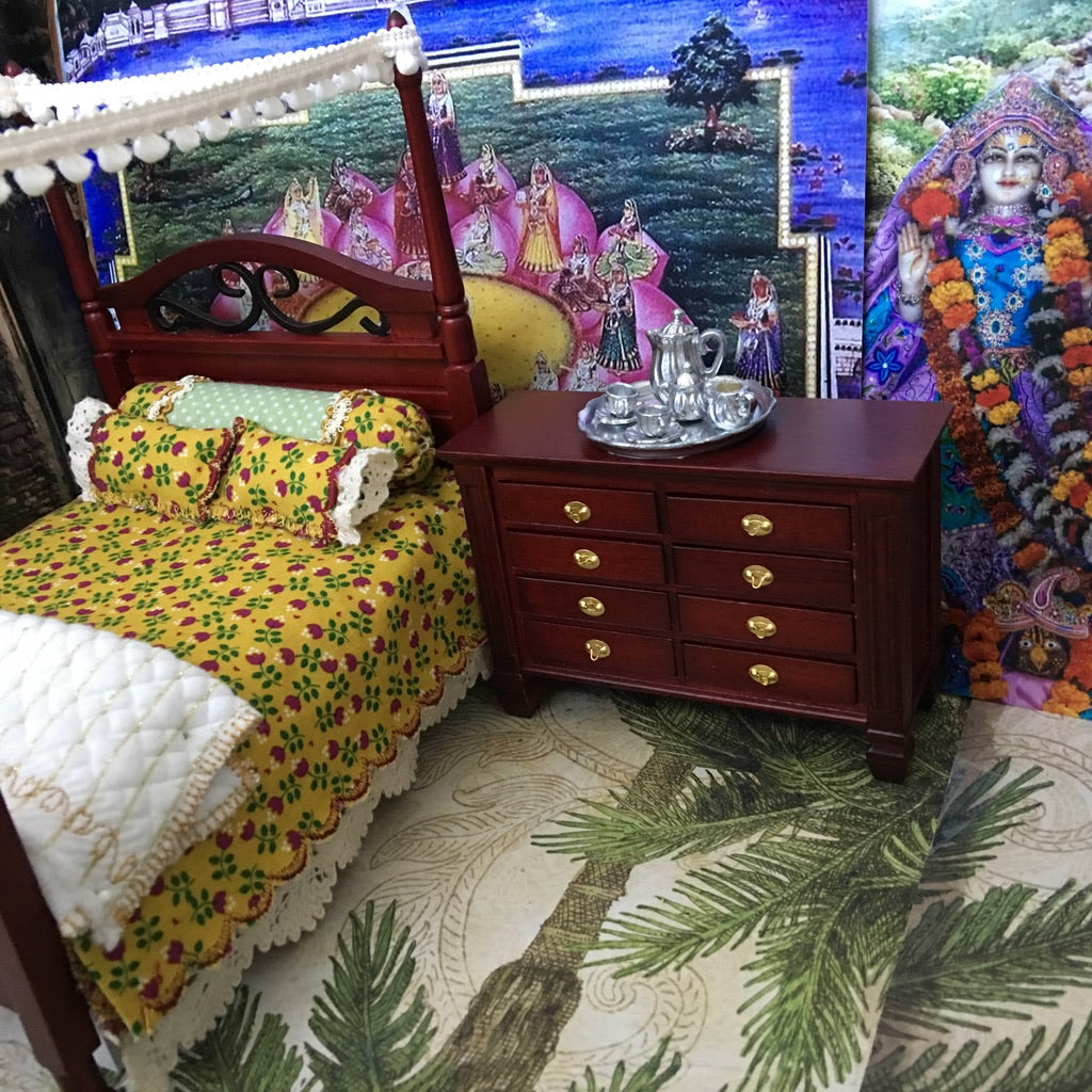 Miniature Mahogany Dresser
