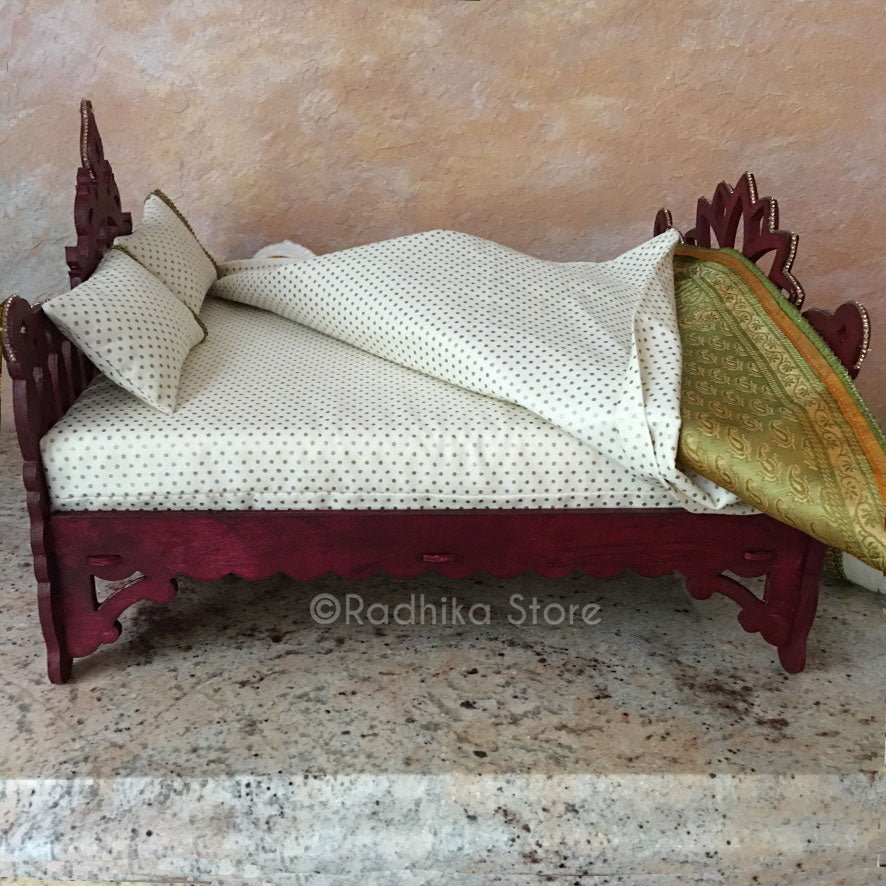 Mahagony Chakra Lotus Vrindavan Bed - 14 1/2&quot; Inch
