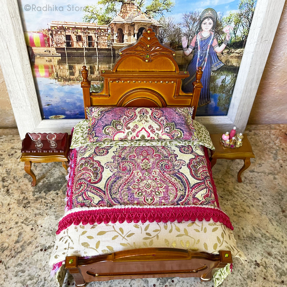 Vrindavan Palace Bed