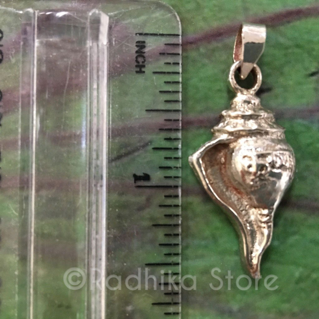 Silver Conch Pendant - Krishna Sanskrit