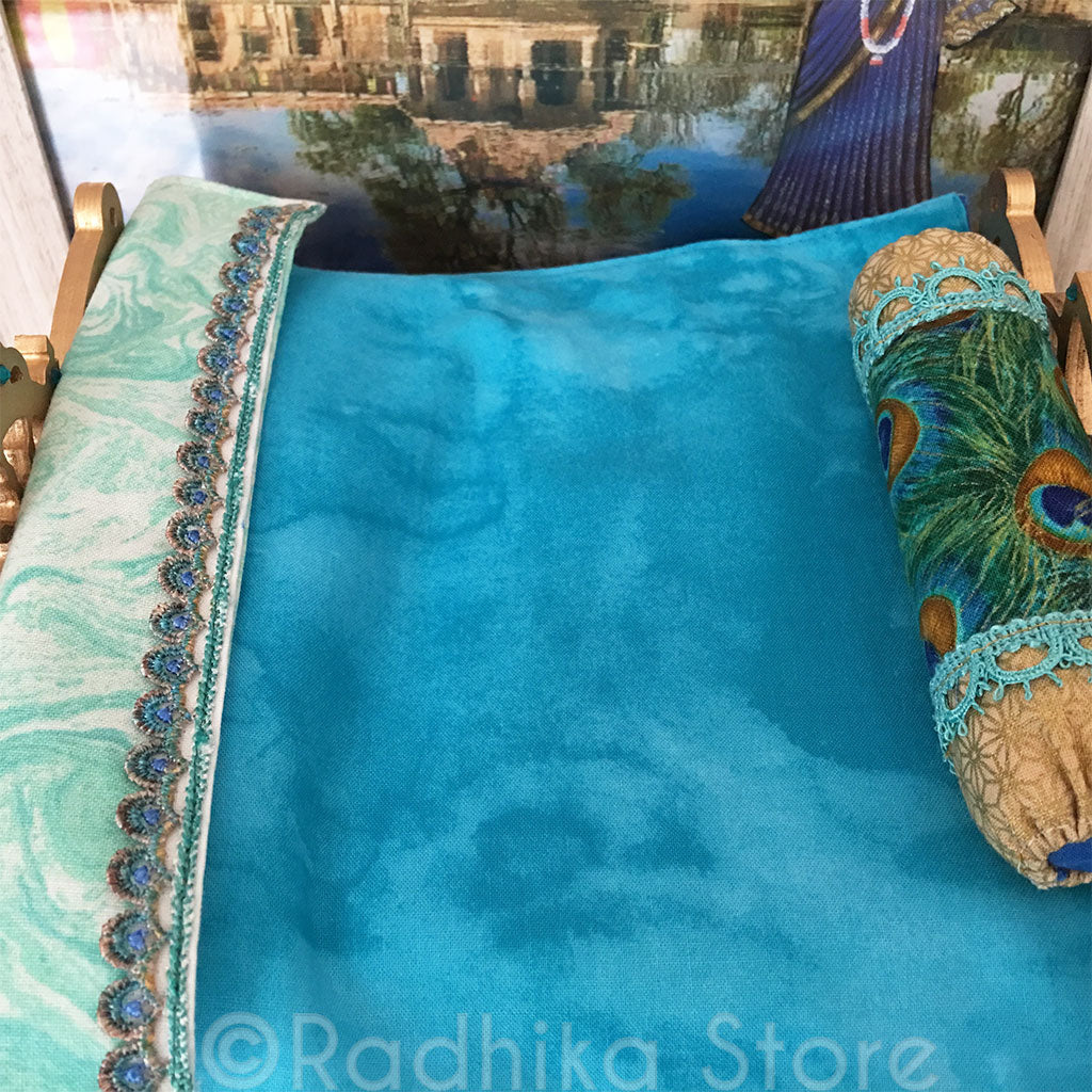 Chakra Lotus - Peacock Feather Bed - 8&quot; Inch