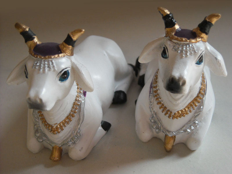 Surabhi Altar Cow Set Sitting